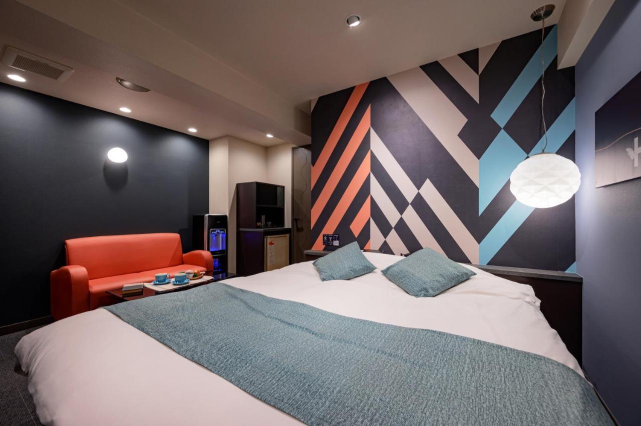 Hotel Will Base 旧chambery (Adults Only) Йокогама Екстер'єр фото