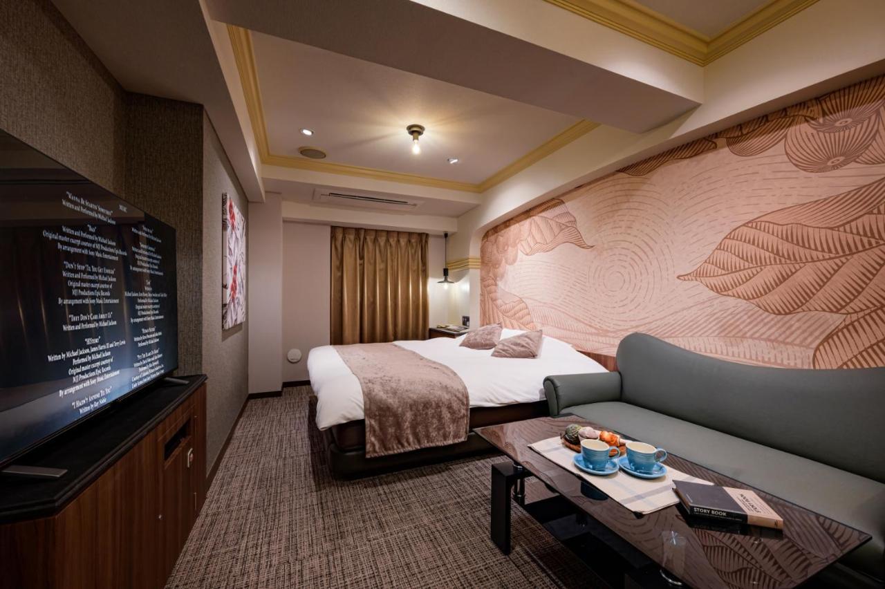 Hotel Will Base 旧chambery (Adults Only) Йокогама Екстер'єр фото