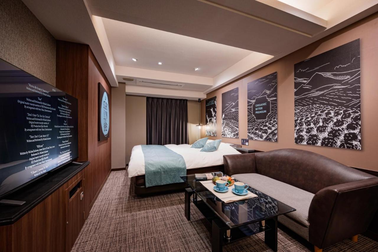 Hotel Will Base 旧chambery (Adults Only) Йокогама Екстер'єр фото